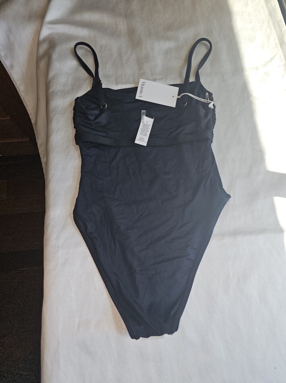 Vitamin A Jenna One-Piece Swimsuit Sz M - Picture 3 of 11